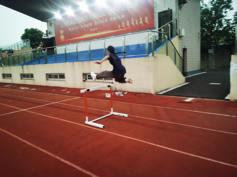 扬上农青春之风 展上农青年活力